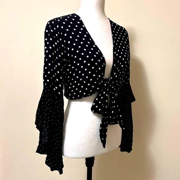 Seven Wonders Black White Spots Crop Top w Tie Wide Bell Sleeves Shirt Blouse 6 - Picture 6 of 16